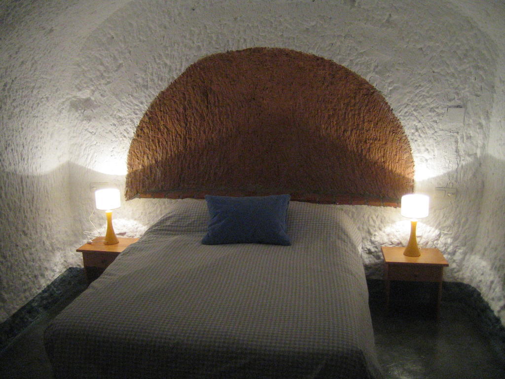 Casa Cueva Lopera Guest House Graena Bilik gambar